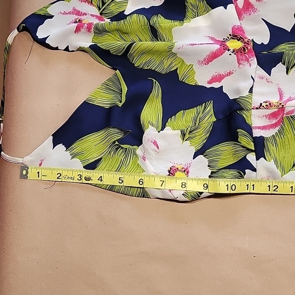 Into Size 8 Floral Halter Jumpsuit, Excellent Used Condition - Picture 9 of 16